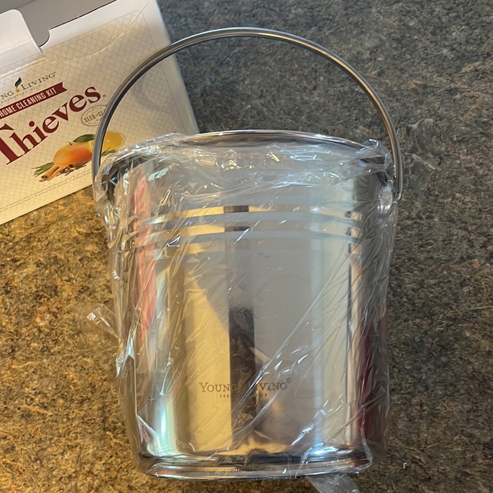 Young Living Thieves Essential Oils and Blends Home Cleaning Kit